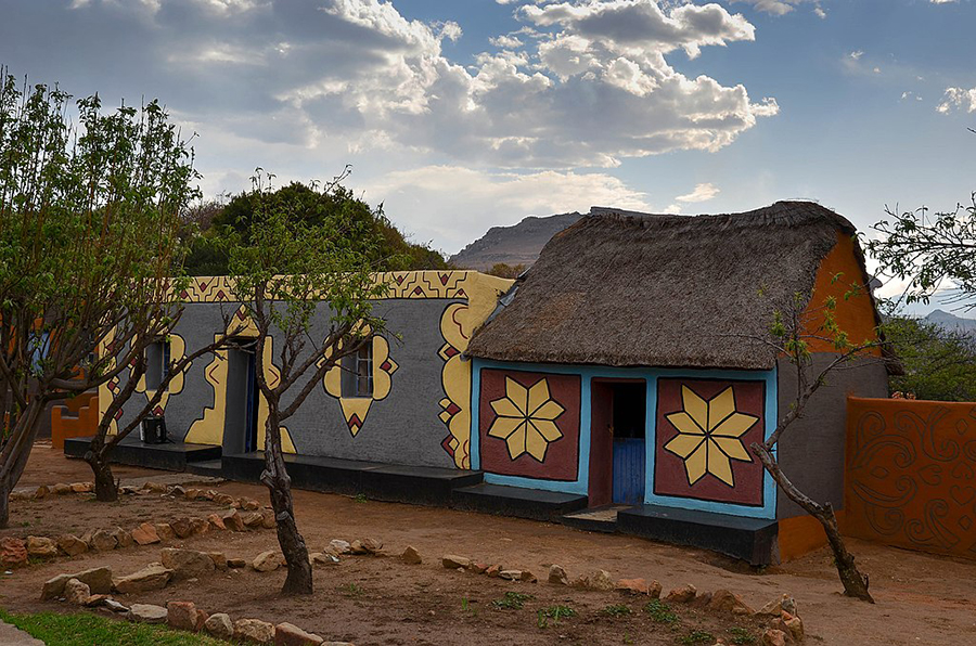 Image 1: Basotho Cultural Village - Golden Gate Highlands National Park, Jihoafrická republika