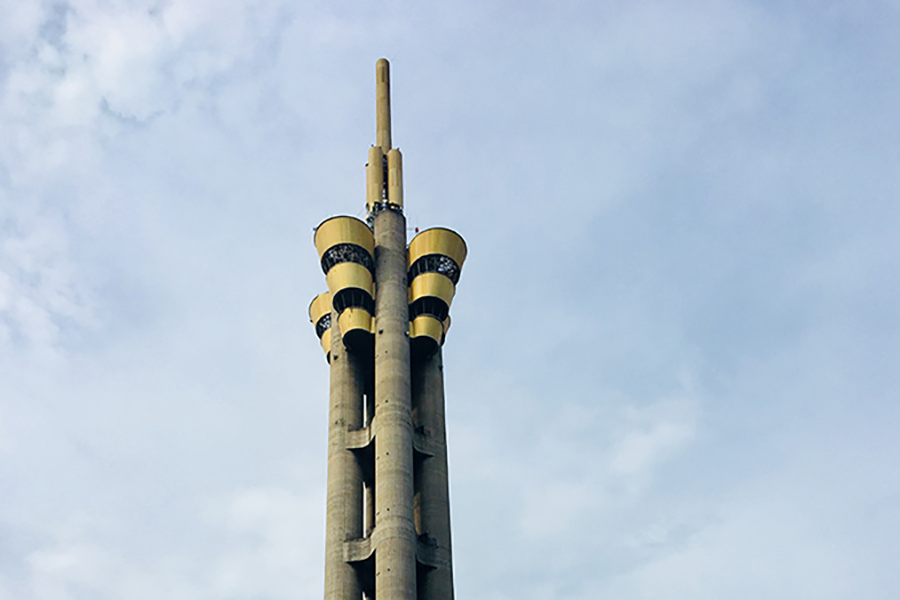 Image 8: The Tour de l’Échangeur, also known as the Limete Tower, is a tall structure in Kinshasa, Democratic Republic of the Congo